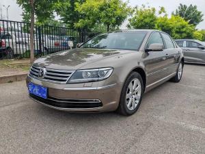 volkswagen phaeton 2017 Petrol