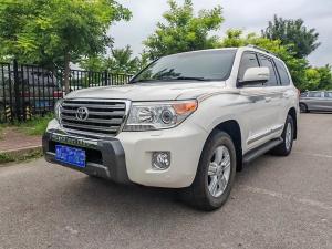 toyota land cruiser 2013 Petrol