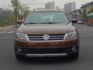 Volkswagen Cross Lavida 2014 Petrol