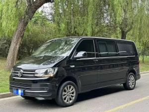 volkswagen caravelle 2018 Petrol