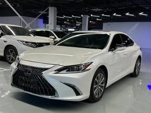 lexus es 2023 Petrol