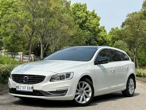 volvo v60 2017 Petrol