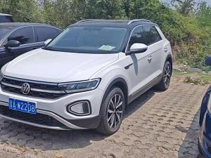 volkswagen t-roc 2023 Petrol