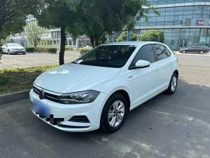 volkswagen polo 2023 Petrol