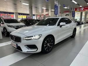volvo s60 2021 Petrol