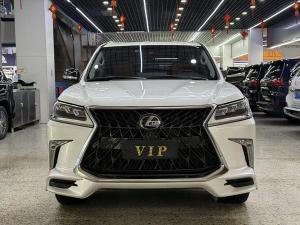 lexus lx 2018 Petrol