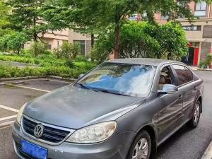 volkswagen lavida 2010 Petrol