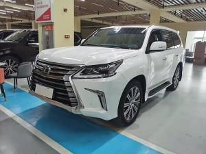 lexus lx 2017 Petrol