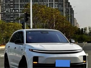 LI Auto LI L7 2023 REEV