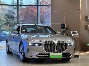 bmw i7 2024 Electric