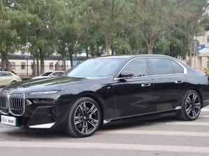 bmw i7 2023 Electric