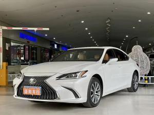 lexus es 2021 Petrol