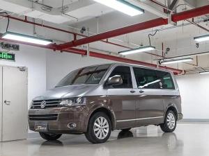 volkswagen multivan 2013 Petrol