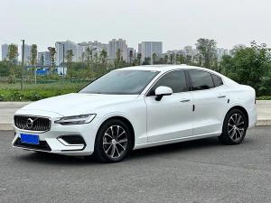 volvo s60 2021 Petrol