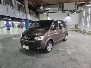 volkswagen multivan 2015 Petrol