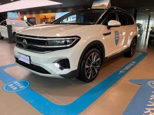 volkswagen talagon 2023 Petrol