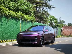 LI Auto LI L9 2022 REEV