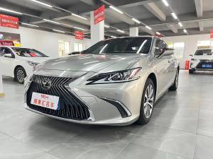 lexus es 2021 Petrol
