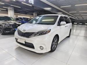 toyota sienna 2016 Petrol