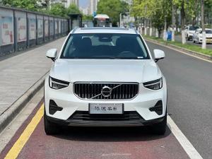 Volvo XC40 2022 Hybrid