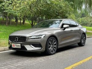 volvo s60 2020 Petrol