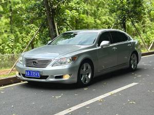 lexus ls 2011 Petrol