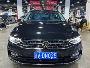 volkswagen magotan 2023 Petrol