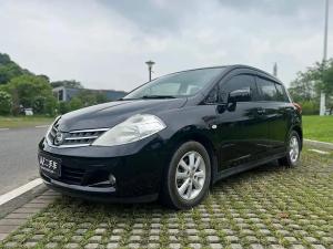 nissan  tiida 2008 Petrol