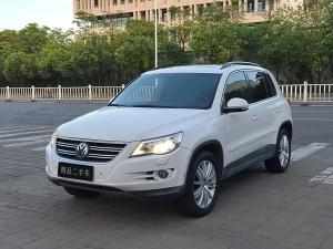 volkswagen tiguan 2010 Petrol