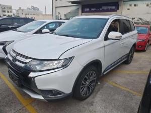 mitsubishi outlander 2018 Petrol