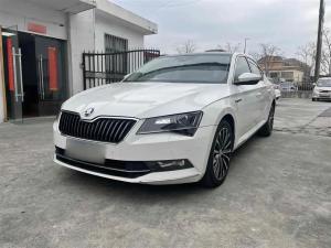 skoda superb 2017 Petrol