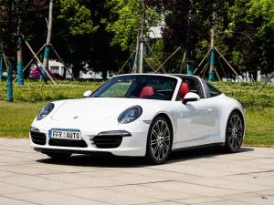 porsche 911 2015 Petrol