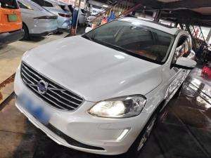 volvo xc60 2017 Petrol