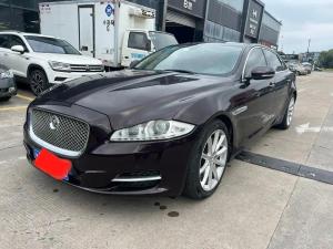 jaguar xj 2012 Petrol