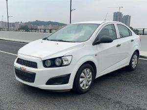 Chevrolet Aveo 2013 Petrol
