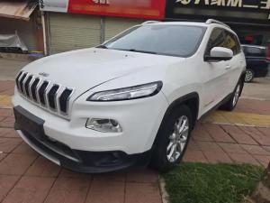 jeep cherokee 2018 Petrol