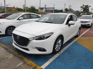 mazda3 axela 2017 Petrol