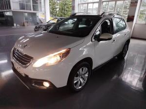 peugeot 2008 2016 Petrol