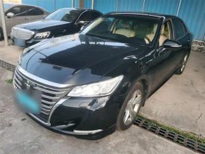 toyota crown 2016 Petrol