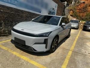 Geely Galaxy Galaxy L6 2025 Plug-in hybrid