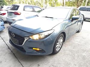 mazda3 axela 2017 Petrol