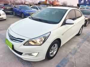 hyundai reina 2016 Petrol