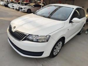 Skoda Rapid Spaceback 2017 Petrol