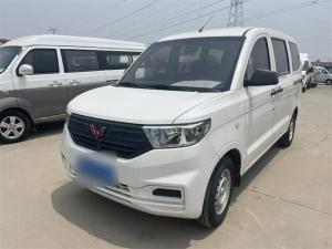 wuling hongguang v 2021 Petrol