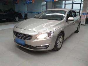 volvo s60 2017 Petrol