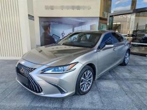 lexus es 2023 Petrol