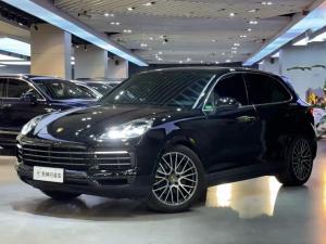 porsche cayenne 2022 Petrol