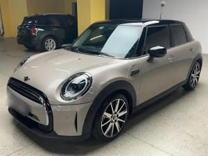 mini 2022 Petrol