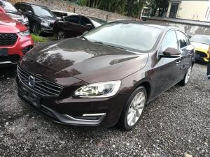 volvo s60 2017 Petrol