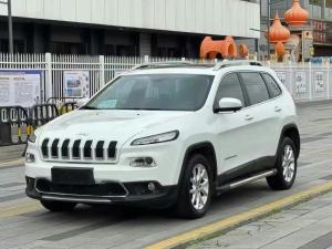 jeep cherokee 2018 Petrol